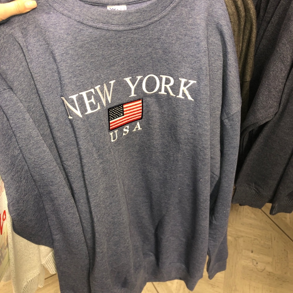 sweatshirt